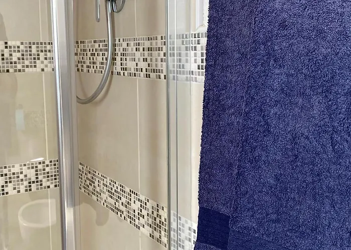 לינה וארוחת בוקר Tequila אולביה